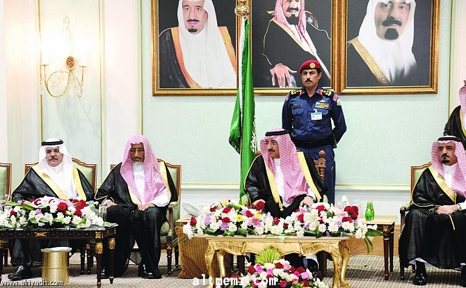وزير الداخلية يستقبل مديري وقادة وضباط القطاعات الأمنية المشاركة في أعمال الحج