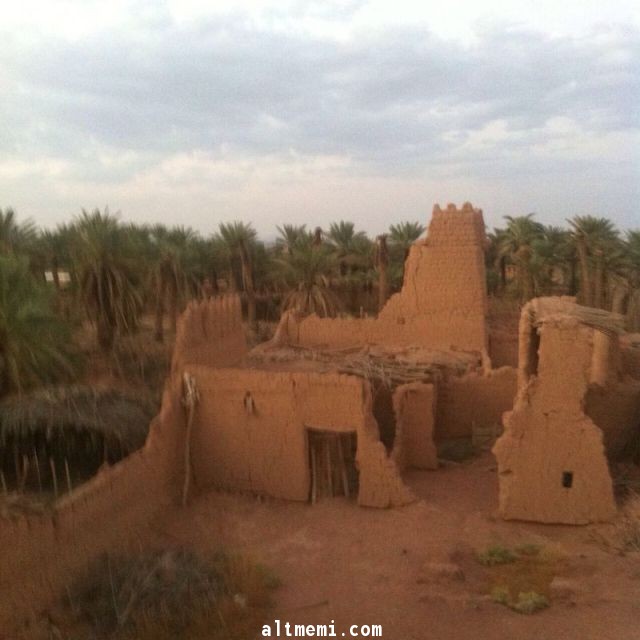 الاستاذ / محمد العفنان يستضيف لجنة الترائي للاهلة بحائل 